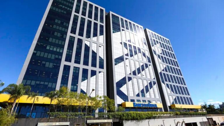 Próxima semana de balanços: Itaú, BB e outras grandes empresas divulgam resultados. Confira